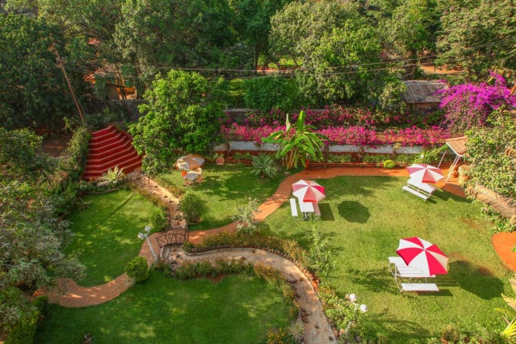 Lake View Resort Lonavala Bagian luar foto