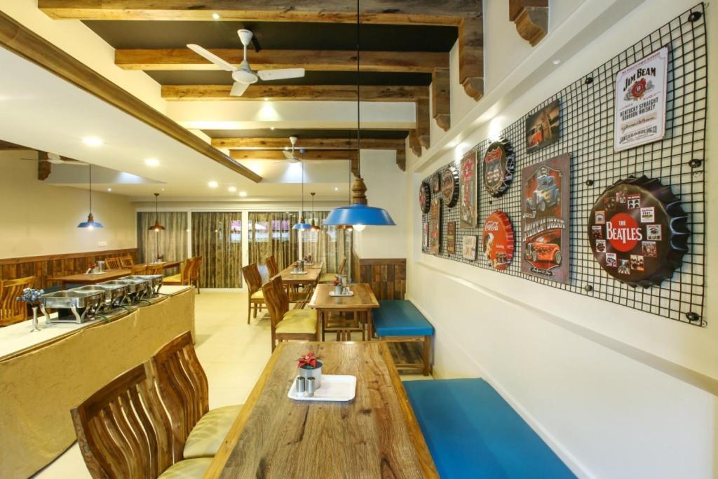 Lake View Resort Lonavala Bagian luar foto