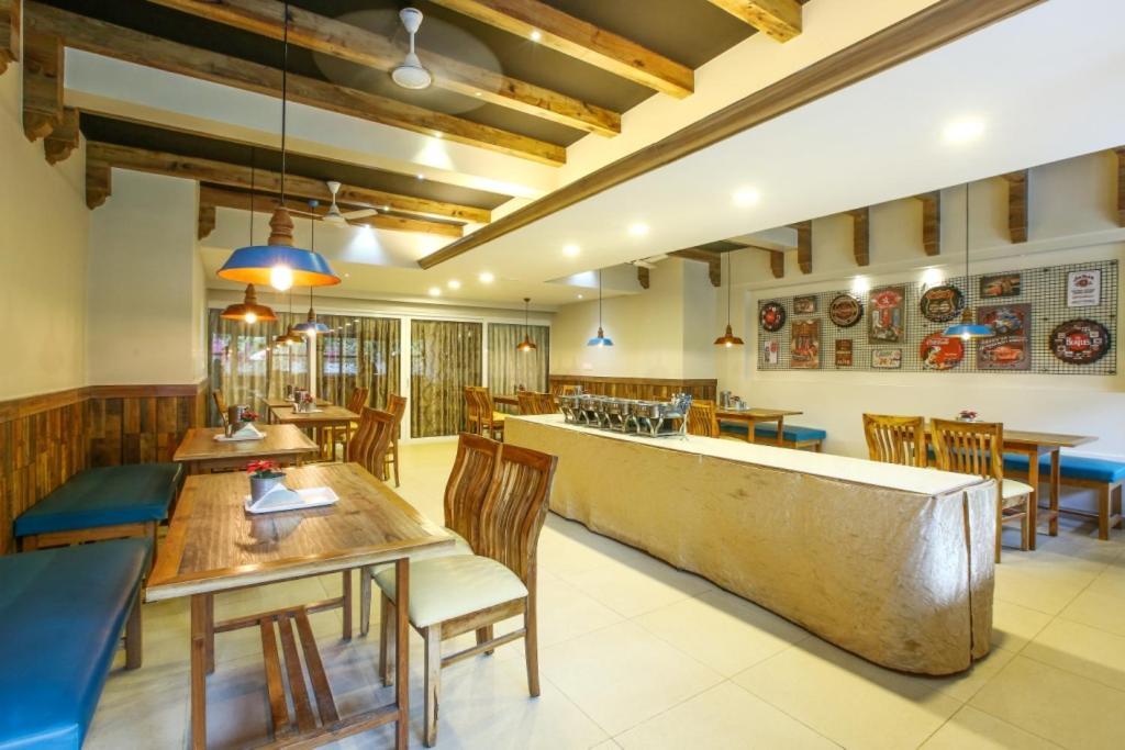 Lake View Resort Lonavala Bagian luar foto